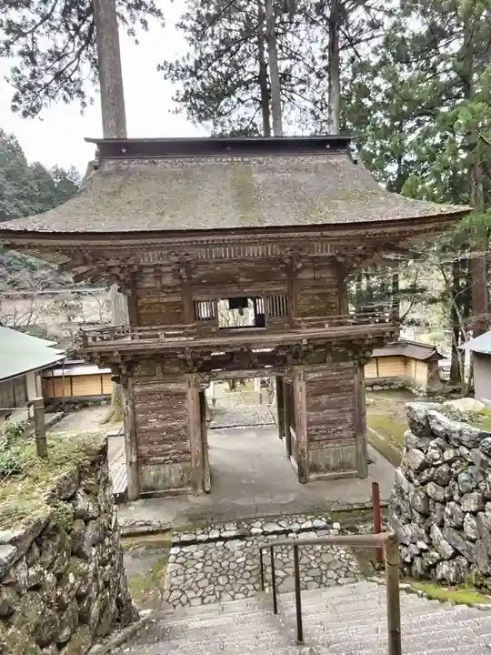 横蔵寺(岐阜県)