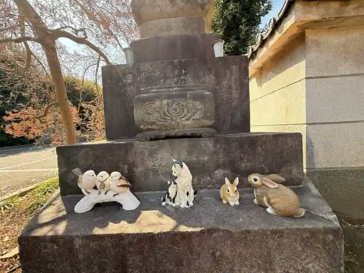 延命院の{uncategorized: "未分類", other: "その他", undefined: "問題あり", building: "その他建物", grave: "お墓", sacred_gate: "鳥居", guardian: "狛犬", statue: "像", buddha: "仏像", history: "歴史", nature: "自然", garden: "庭園", animal: "動物", pagoda: "塔", temizu: "手水舎", mountain_gate: "山門・神門", sanctuary: "本殿・本堂", subordinate: "末社・摂社", art: "芸術", scenery: "景色", jizo: "地蔵", ema: "絵馬", goshuin: "御朱印", omikuji: "おみくじ", items: "授与品その他", amulet: "お守り", goshuincho: "御朱印帳", eats: "食事", festival: "お祭り", votive_dance: "神楽", shichigosan: "七五三参", wedding: "結婚式", experience: "体験その他", initially: "初詣", around: "周辺", anti_infection: "感染症対策"}