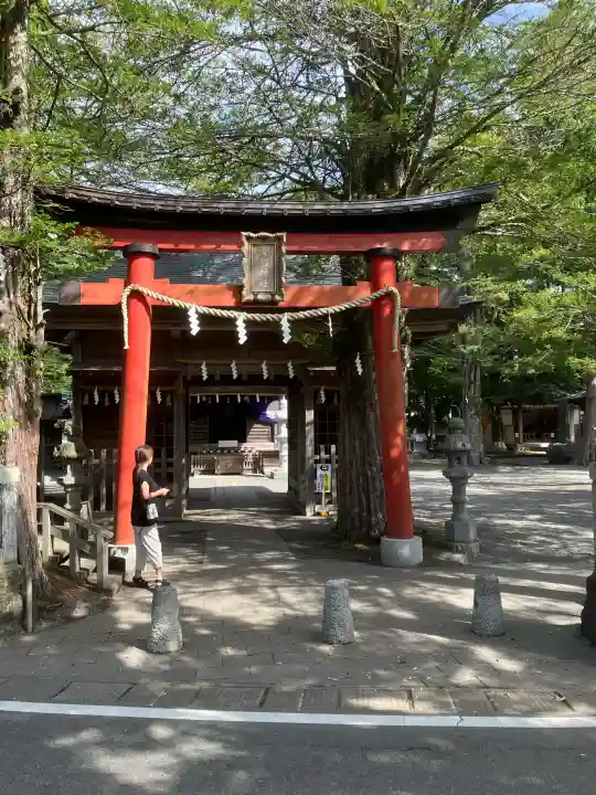 淺間神社(忍野八海)(山梨県)