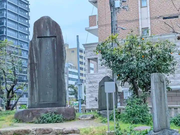敷津松之宮 大国主神社の{uncategorized: "未分類", other: "その他", undefined: "問題あり", building: "その他建物", grave: "お墓", sacred_gate: "鳥居", guardian: "狛犬", statue: "像", buddha: "仏像", history: "歴史", nature: "自然", garden: "庭園", animal: "動物", pagoda: "塔", temizu: "手水舎", mountain_gate: "山門・神門", sanctuary: "本殿・本堂", subordinate: "末社・摂社", art: "芸術", scenery: "景色", jizo: "地蔵", ema: "絵馬", goshuin: "御朱印", omikuji: "おみくじ", items: "授与品その他", amulet: "お守り", goshuincho: "御朱印帳", eats: "食事", festival: "お祭り", votive_dance: "神楽", shichigosan: "七五三参", wedding: "結婚式", experience: "体験その他", initially: "初詣", around: "周辺", anti_infection: "感染症対策"}