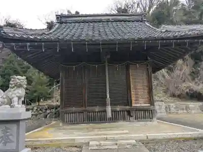 宇賀神社の{uncategorized: "未分類", other: "その他", undefined: "問題あり", building: "その他建物", grave: "お墓", sacred_gate: "鳥居", guardian: "狛犬", statue: "像", buddha: "仏像", history: "歴史", nature: "自然", garden: "庭園", animal: "動物", pagoda: "塔", temizu: "手水舎", mountain_gate: "山門・神門", sanctuary: "本殿・本堂", subordinate: "末社・摂社", art: "芸術", scenery: "景色", jizo: "地蔵", ema: "絵馬", goshuin: "御朱印", omikuji: "おみくじ", items: "授与品その他", amulet: "お守り", goshuincho: "御朱印帳", eats: "食事", festival: "お祭り", votive_dance: "神楽", shichigosan: "七五三参", wedding: "結婚式", experience: "体験その他", initially: "初詣", around: "周辺", anti_infection: "感染症対策"}