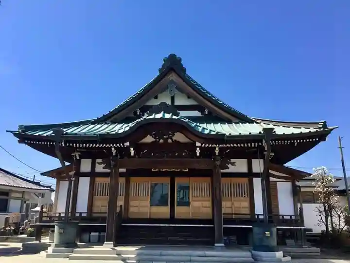 本覚寺の本殿・本堂