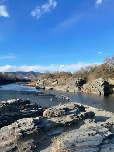 秩父神社の{uncategorized: "未分類", other: "その他", undefined: "問題あり", building: "その他建物", grave: "お墓", sacred_gate: "鳥居", guardian: "狛犬", statue: "像", buddha: "仏像", history: "歴史", nature: "自然", garden: "庭園", animal: "動物", pagoda: "塔", temizu: "手水舎", mountain_gate: "山門・神門", sanctuary: "本殿・本堂", subordinate: "末社・摂社", art: "芸術", scenery: "景色", jizo: "地蔵", ema: "絵馬", goshuin: "御朱印", omikuji: "おみくじ", items: "授与品その他", amulet: "お守り", goshuincho: "御朱印帳", eats: "食事", festival: "お祭り", votive_dance: "神楽", shichigosan: "七五三参", wedding: "結婚式", experience: "体験その他", initially: "初詣", around: "周辺", anti_infection: "感染症対策"}