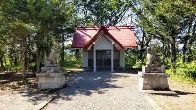 新生神社の本殿・本堂