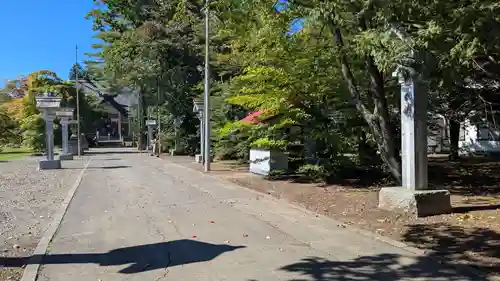 芽室神社の庭園