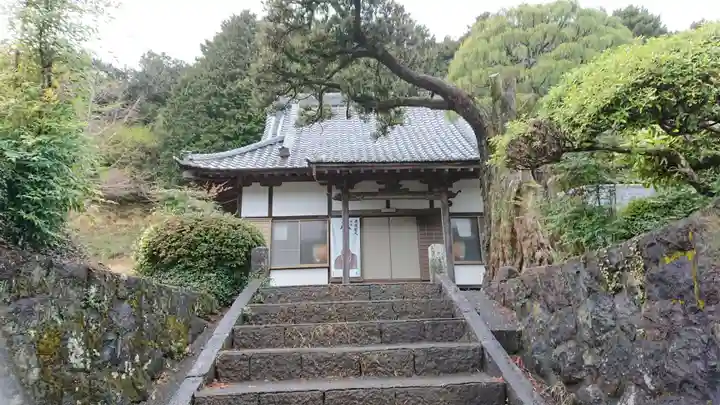 蓮覚寺の本殿・本堂