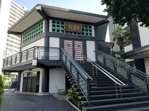 松秀寺の本殿・本堂