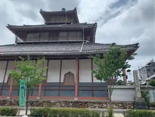 金鳳山 正法寺の本殿・本堂