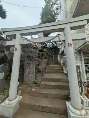 榎稲荷神社の鳥居