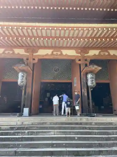 宝厳寺の本殿