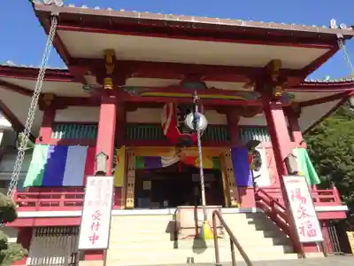 放生寺の本殿・本堂