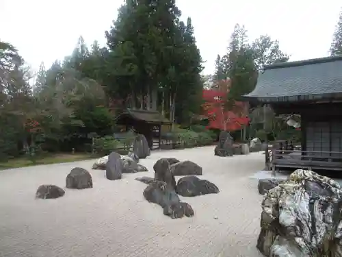 高野山金剛峯寺の庭園