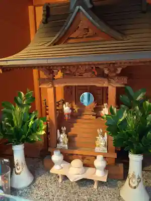 宝童稲荷神社の本殿・本堂