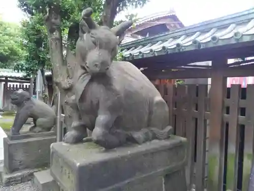 牛嶋神社の狛犬