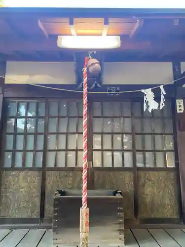 諏訪神社の本殿・本堂