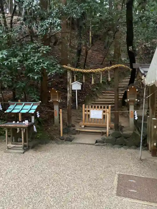 狭井坐大神荒魂神社(狭井神社)(奈良県)