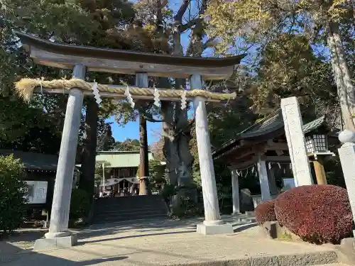 比々多神社の{uncategorized: "未分類", other: "その他", undefined: "問題あり", building: "その他建物", grave: "お墓", sacred_gate: "鳥居", guardian: "狛犬", statue: "像", buddha: "仏像", history: "歴史", nature: "自然", garden: "庭園", animal: "動物", pagoda: "塔", temizu: "手水舎", mountain_gate: "山門・神門", sanctuary: "本殿・本堂", subordinate: "末社・摂社", art: "芸術", scenery: "景色", jizo: "地蔵", ema: "絵馬", goshuin: "御朱印", omikuji: "おみくじ", items: "授与品その他", amulet: "お守り", goshuincho: "御朱印帳", eats: "食事", festival: "お祭り", votive_dance: "神楽", shichigosan: "七五三参", wedding: "結婚式", experience: "体験その他", initially: "初詣", around: "周辺", anti_infection: "感染症対策"}