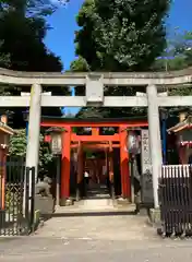 花園稲荷神社の鳥居