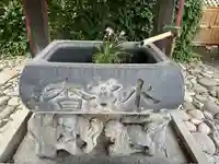 於菊稲荷神社の手水舎
