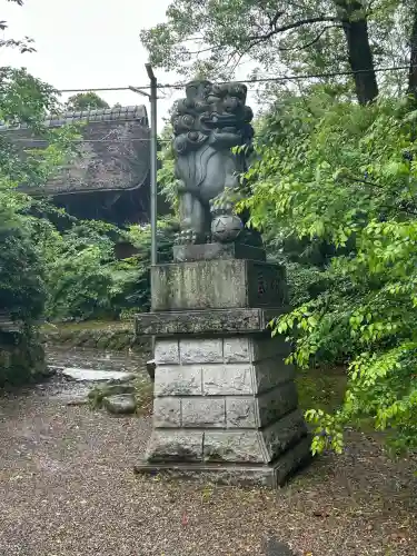 香取神宮の{uncategorized: "未分類", other: "その他", undefined: "問題あり", building: "その他建物", grave: "お墓", sacred_gate: "鳥居", guardian: "狛犬", statue: "像", buddha: "仏像", history: "歴史", nature: "自然", garden: "庭園", animal: "動物", pagoda: "塔", temizu: "手水舎", mountain_gate: "山門・神門", sanctuary: "本殿・本堂", subordinate: "末社・摂社", art: "芸術", scenery: "景色", jizo: "地蔵", ema: "絵馬", goshuin: "御朱印", omikuji: "おみくじ", items: "授与品その他", amulet: "お守り", goshuincho: "御朱印帳", eats: "食事", festival: "お祭り", votive_dance: "神楽", shichigosan: "七五三参", wedding: "結婚式", experience: "体験その他", initially: "初詣", around: "周辺", anti_infection: "感染症対策"}