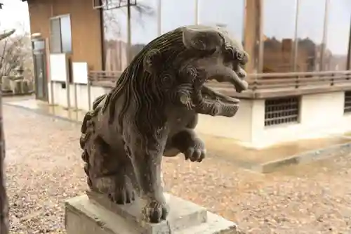 長屋神社の狛犬