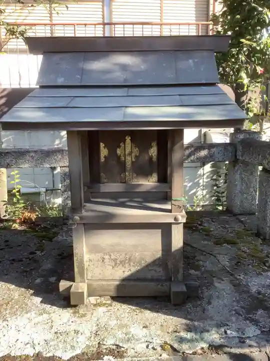 須賀神社(楽田西北野)の末社・摂社