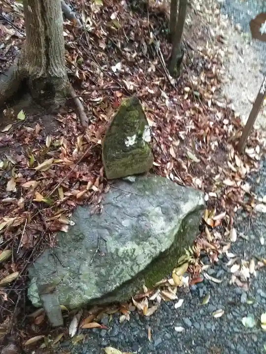 角埋神社の仏像