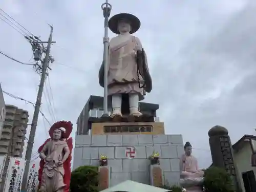 正栄寺の像