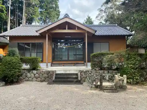 椋本神社の建物その他