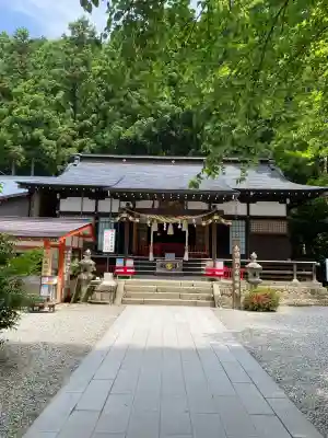山寺日枝神社の{uncategorized: "未分類", other: "その他", undefined: "問題あり", building: "その他建物", grave: "お墓", sacred_gate: "鳥居", guardian: "狛犬", statue: "像", buddha: "仏像", history: "歴史", nature: "自然", garden: "庭園", animal: "動物", pagoda: "塔", temizu: "手水舎", mountain_gate: "山門・神門", sanctuary: "本殿・本堂", subordinate: "末社・摂社", art: "芸術", scenery: "景色", jizo: "地蔵", ema: "絵馬", goshuin: "御朱印", omikuji: "おみくじ", items: "授与品その他", amulet: "お守り", goshuincho: "御朱印帳", eats: "食事", festival: "お祭り", votive_dance: "神楽", shichigosan: "七五三参", wedding: "結婚式", experience: "体験その他", initially: "初詣", around: "周辺", anti_infection: "感染症対策"}