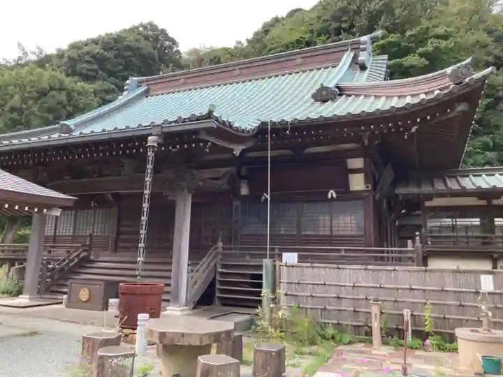 青蓮寺の本殿・本堂