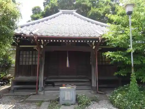 極楽寺の本殿・本堂
