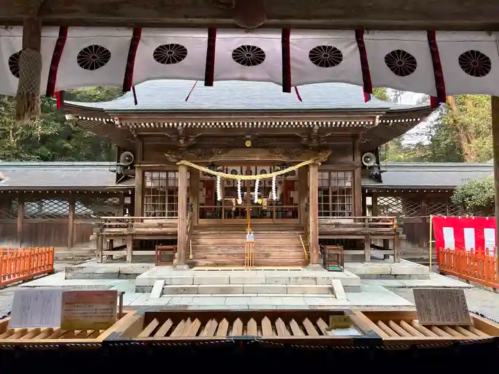 狭野神社の本殿・本堂
