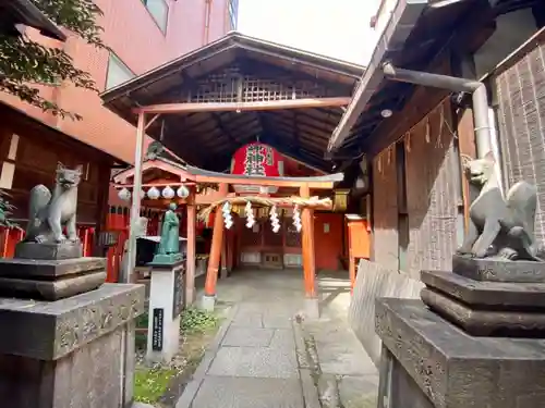 岬神社（土佐稲荷神社）の鳥居