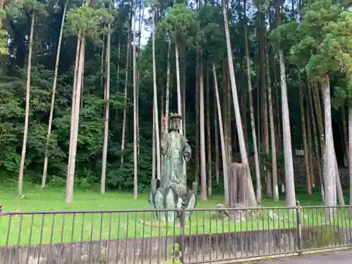 石體神社の仏像