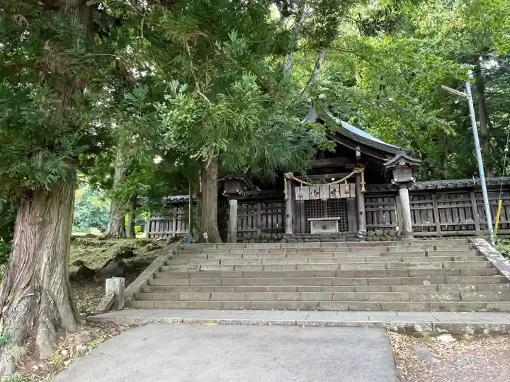 諏訪大社上社前宮(長野県)