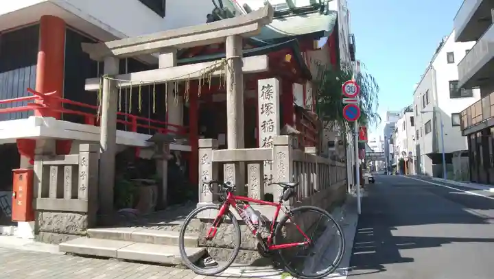 篠塚稲荷神社の鳥居