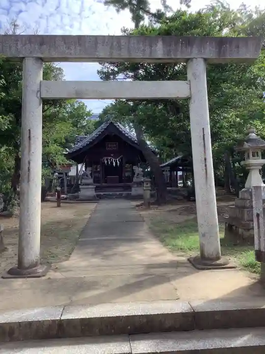 神明社(鳥居松町)の鳥居