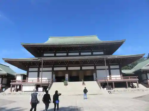 成田山新勝寺の本殿・本堂
