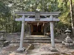 平神社の鳥居