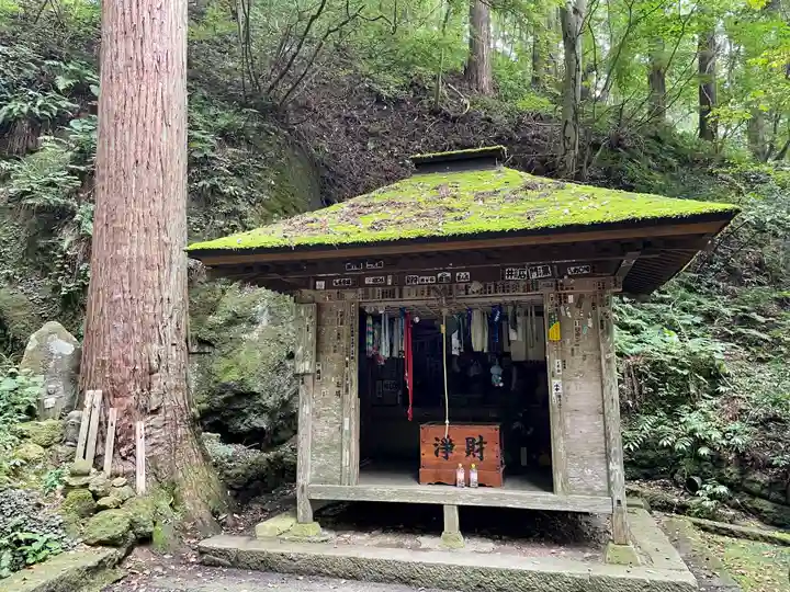 宝珠山 立石寺のその他建物