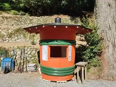安志加茂神社の建物その他