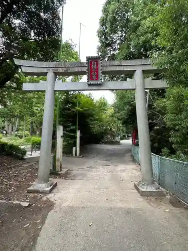 白根神社の鳥居