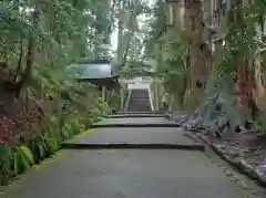 白山比咩神社の建物その他