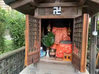 出世地蔵尊の本殿・本堂