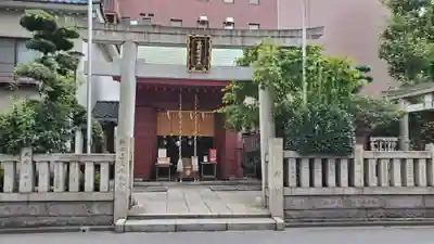 笠間稲荷神社 東京別社の鳥居