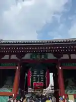 浅草寺の山門・神門