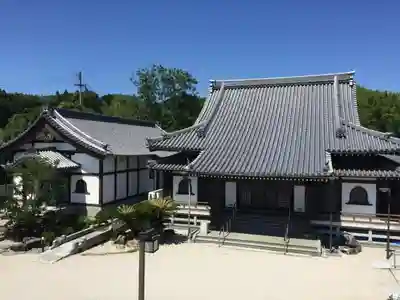 海徳寺の本殿・本堂