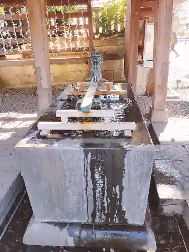 川越氷川神社の手水舎