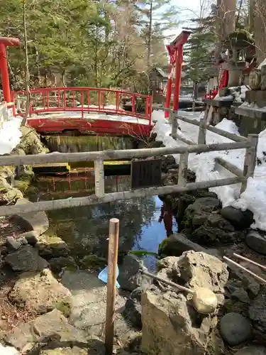 白石神社の庭園